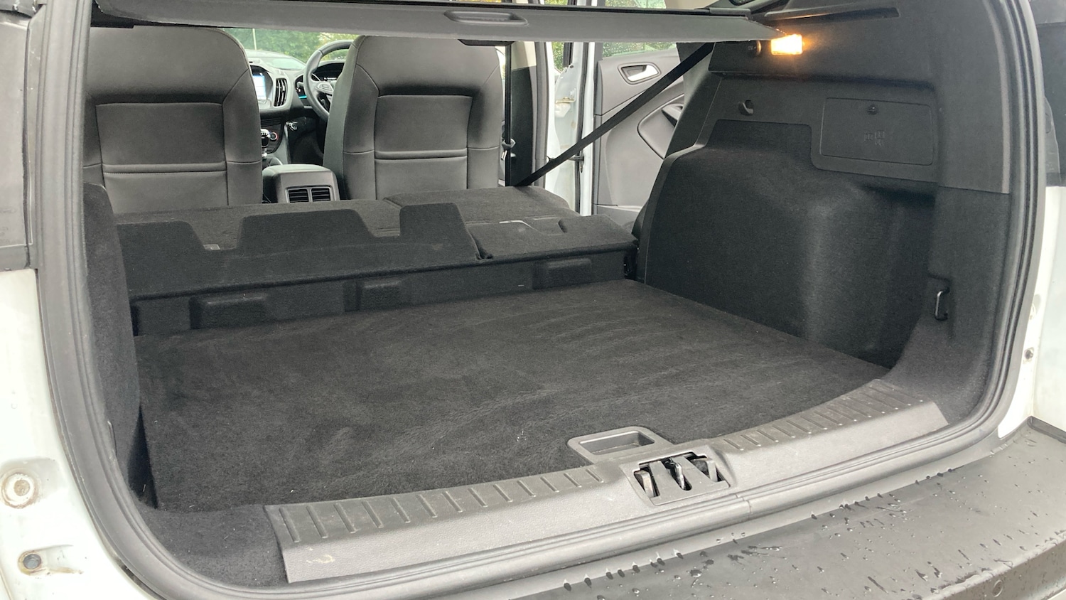 Used Ford Kuga 2019 for sale - 76352941: Photo 32