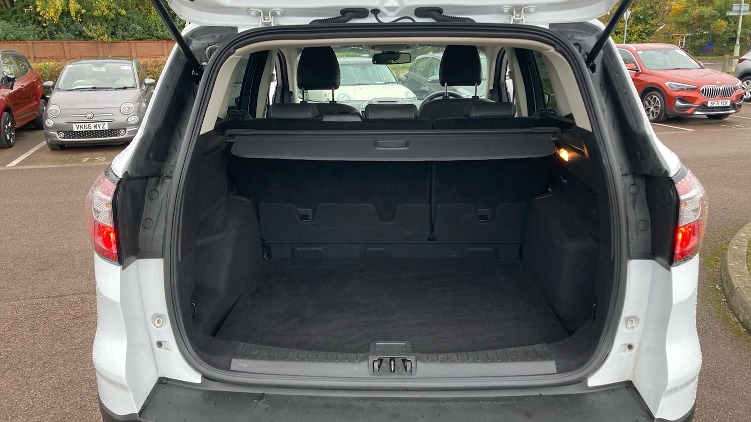 Used Ford Kuga 2019 for sale - 76352941: Photo 4