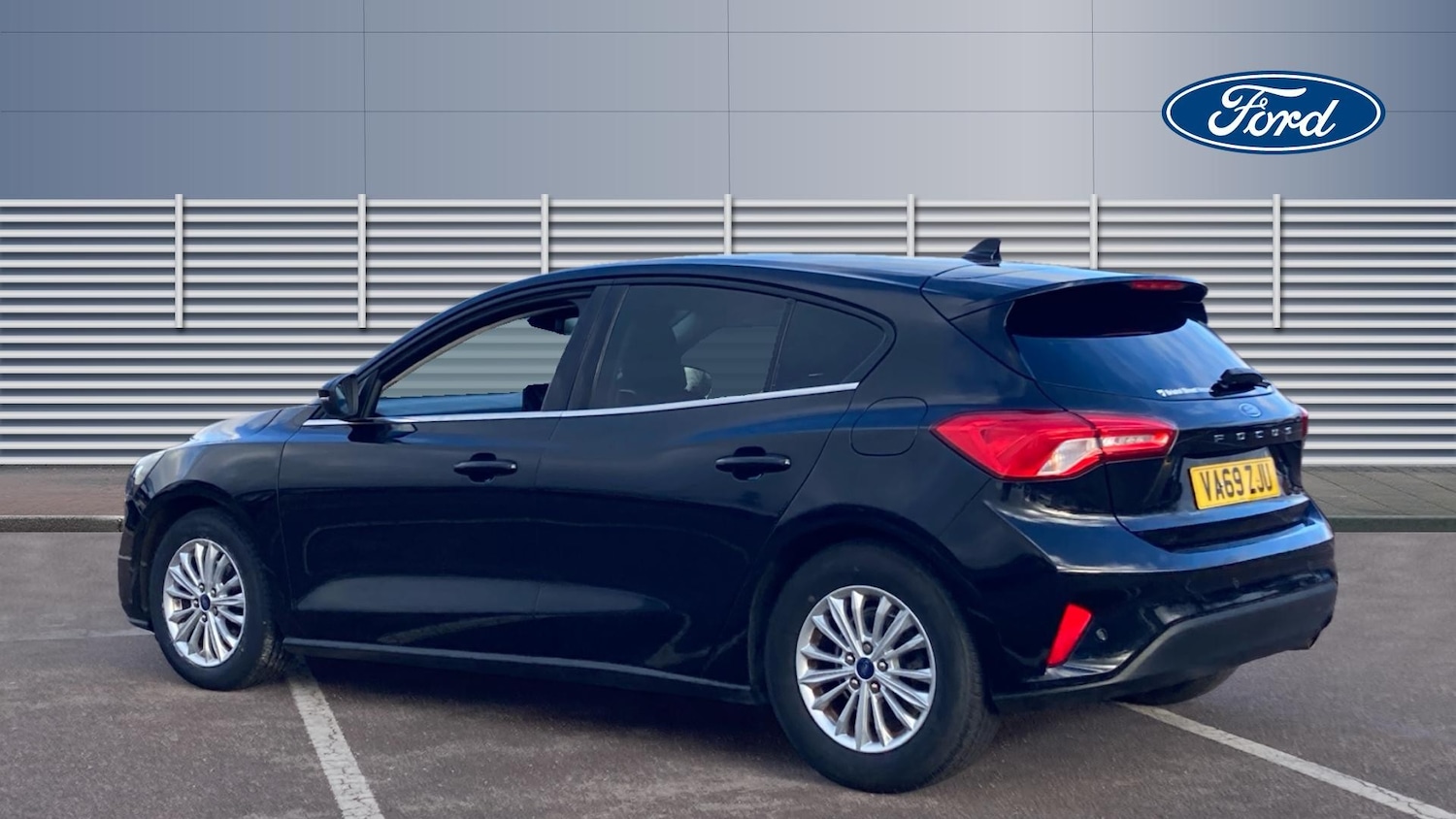 Used Ford Focus 2020 for sale - 76748033: Photo 2