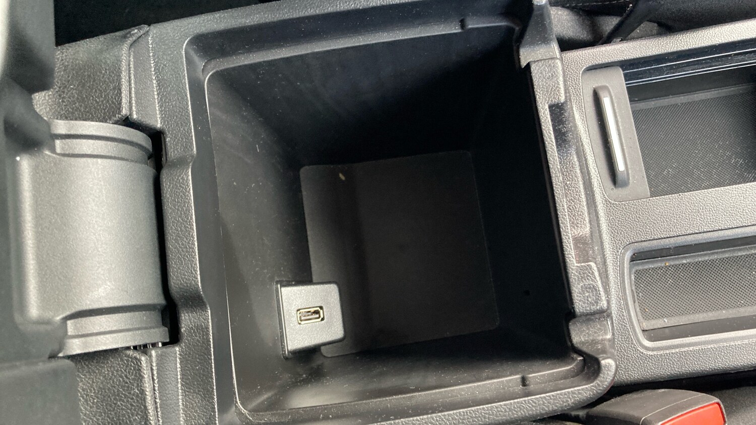 Used Ford Focus 2020 for sale - 76748033: Photo 29