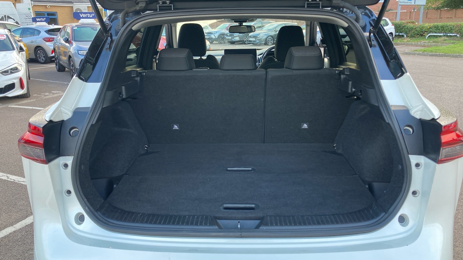 Used Nissan Qashqai 2023 for sale - 76287892: Photo 4