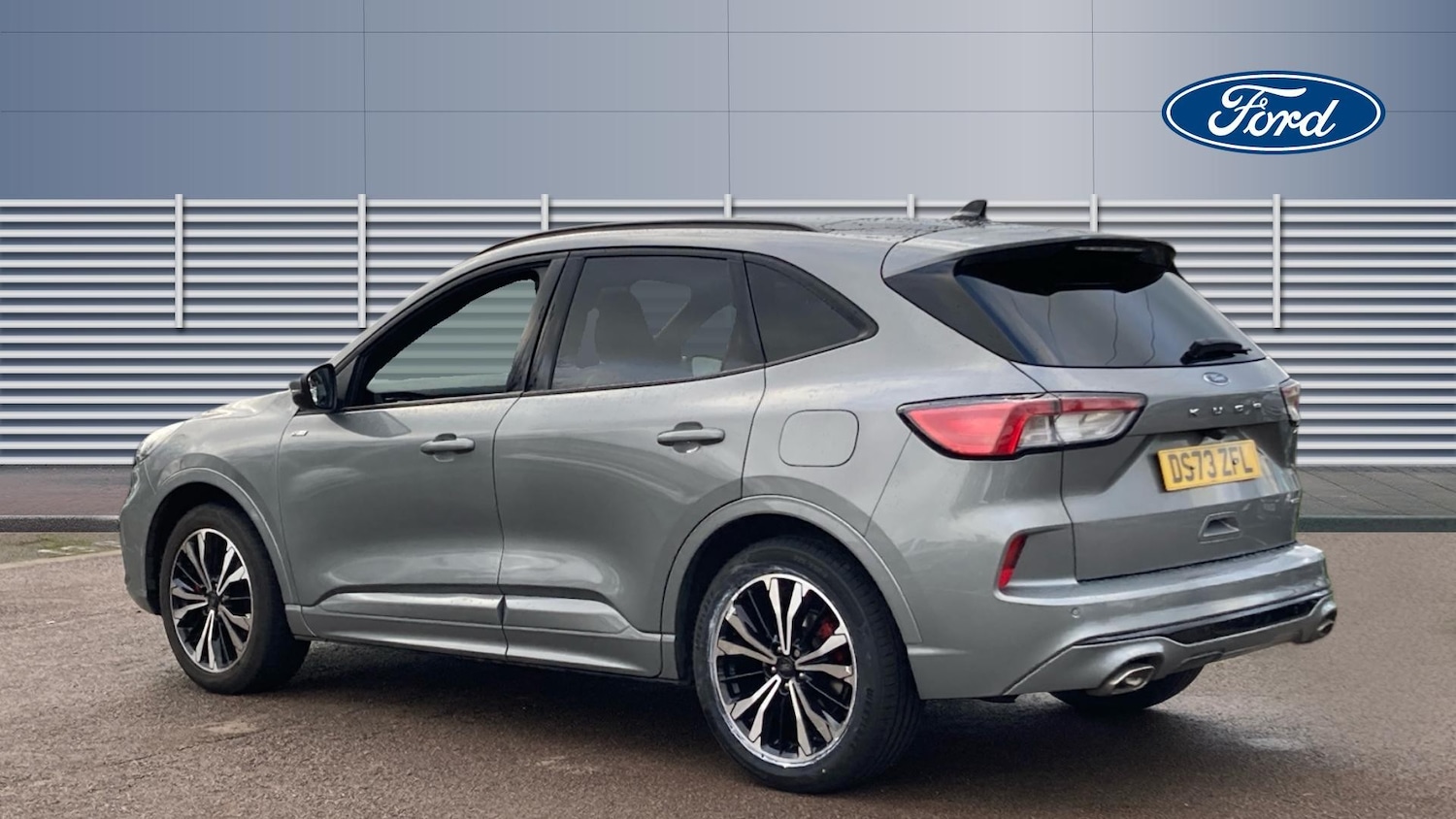 Used Ford Kuga 2023 for sale - 76968330: Photo 2