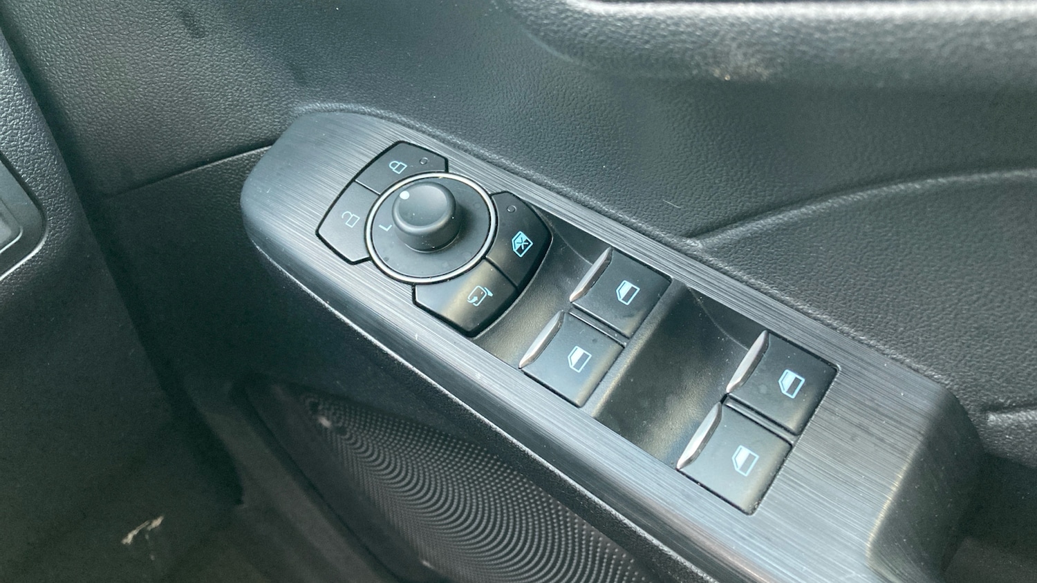 Used Ford Kuga 2023 for sale - 76968330: Photo 21