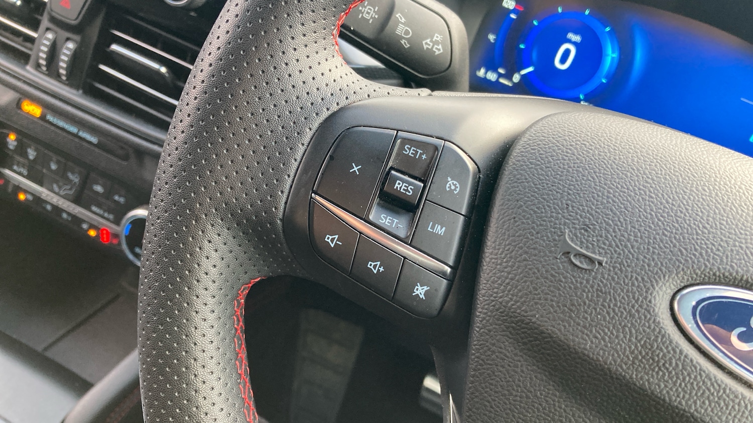 Used Ford Kuga 2023 for sale - 76968330: Photo 24