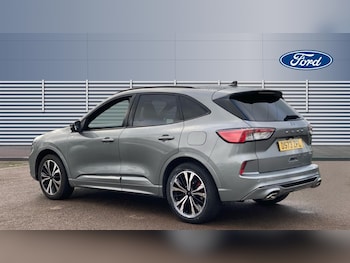 Used Ford Kuga 2023 for sale - 76968330: Photo