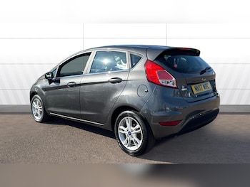 Used Ford Fiesta 2017 for sale - 79459507: Photo