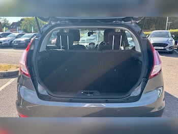 Used Ford Fiesta 2017 for sale - 79459507: Photo