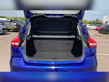 Used Ford Focus 2015 for sale - 78454944: Photo