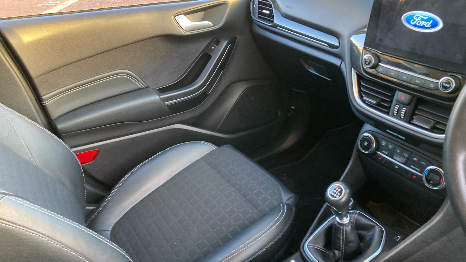 Used Ford Fiesta 2019 for sale - 77233936: Photo 14