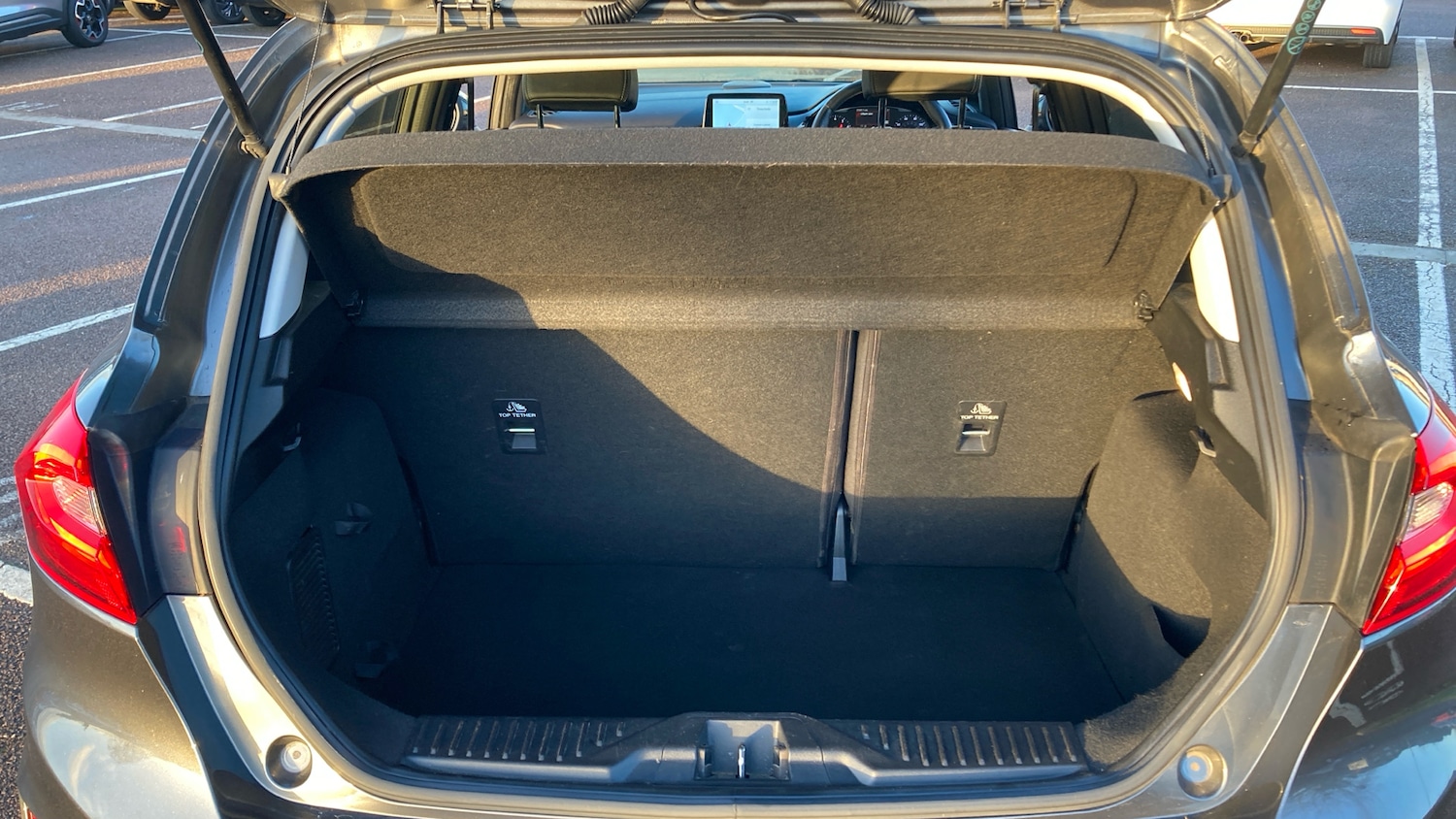 Used Ford Fiesta 2019 for sale - 77233936: Photo 4