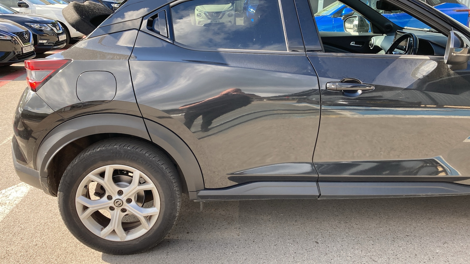 Used Nissan Juke 2021 for sale - 76322498: Photo 2