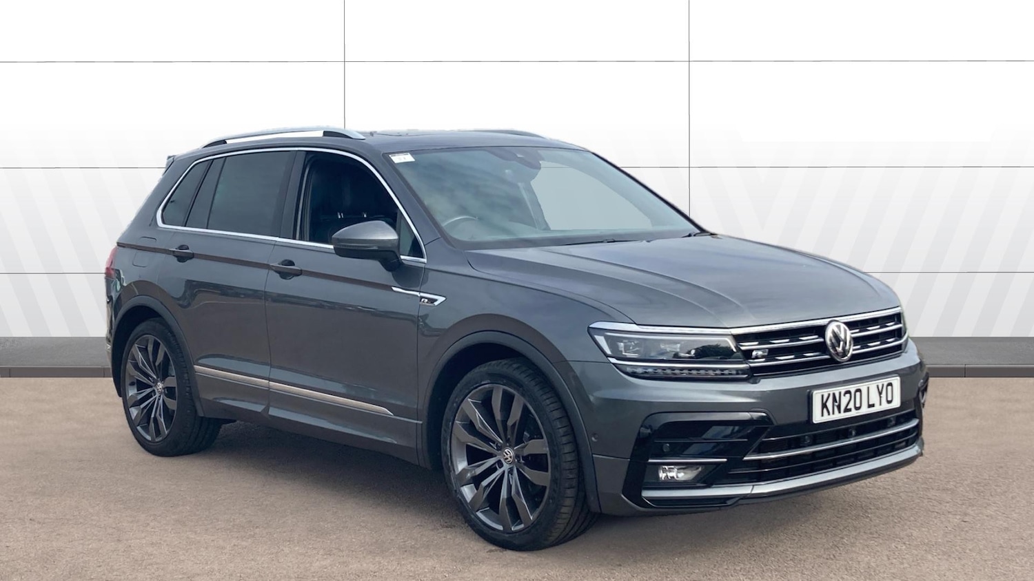 Used Volkswagen Tiguan 2020 for sale - 76089010: Photo 1