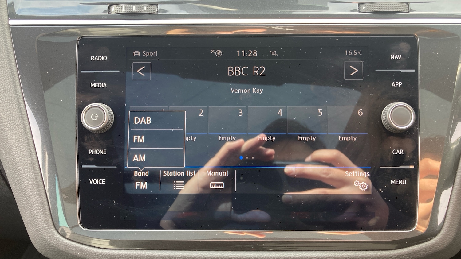Used Volkswagen Tiguan 2020 for sale - 76089010: Photo 42