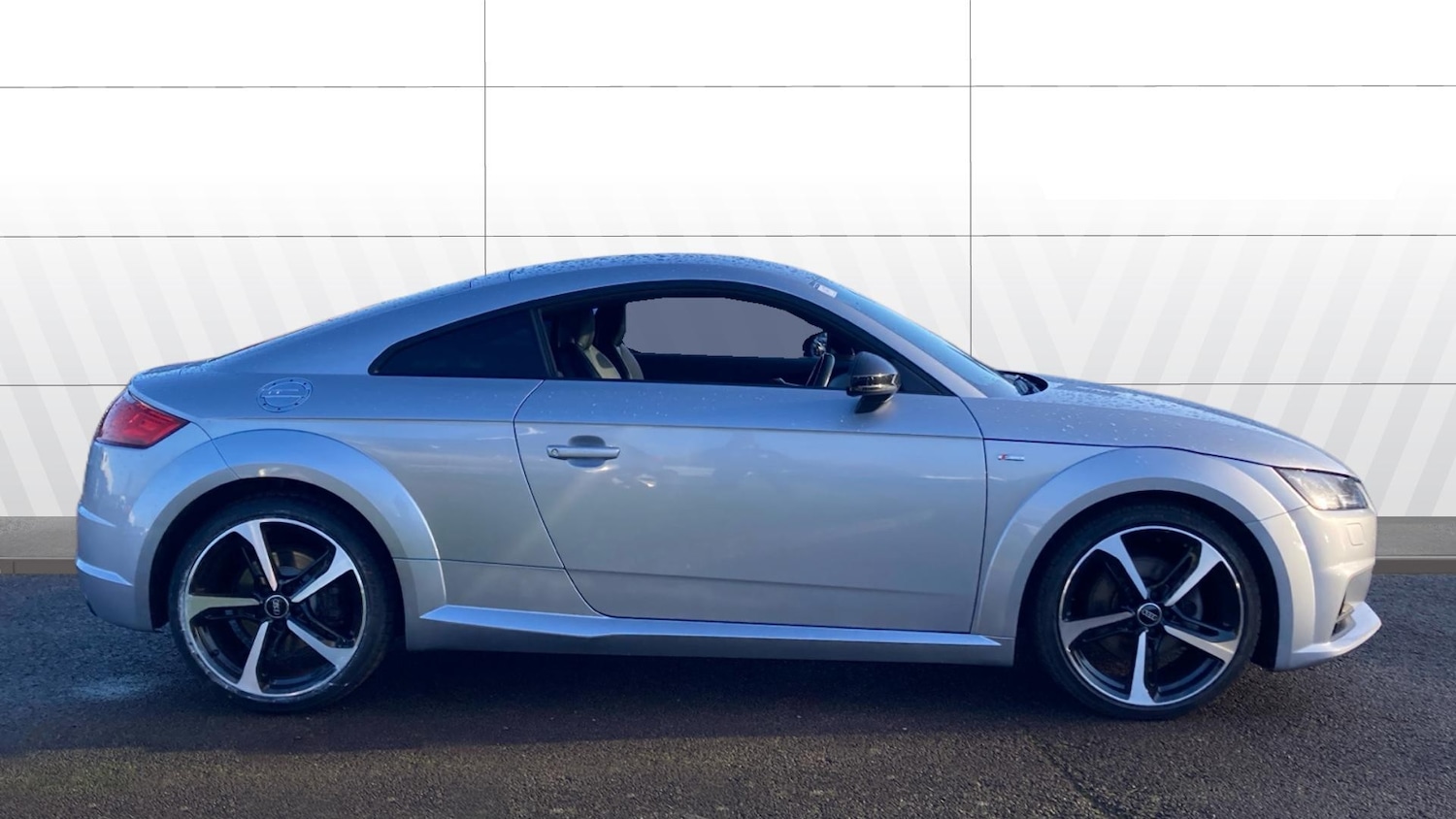 Used Audi TT 2017 for sale - 77447014: Photo 5