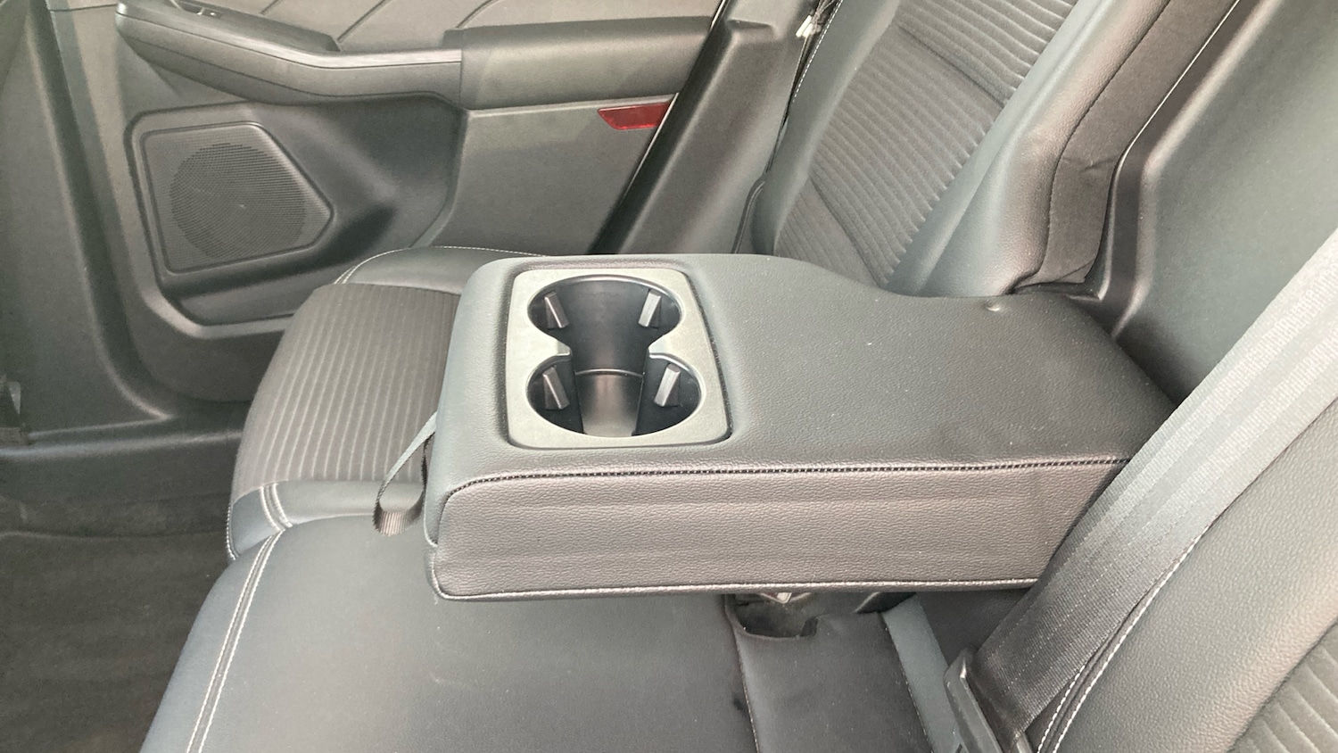 Used Ford Kuga 2022 for sale - 76806992: Photo 31