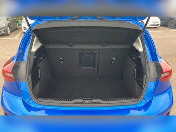 Used Ford Focus 2022 for sale - 75629940: Photo