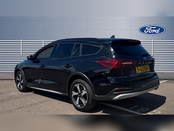 Used Ford Focus 2023 for sale - 78801324: Photo