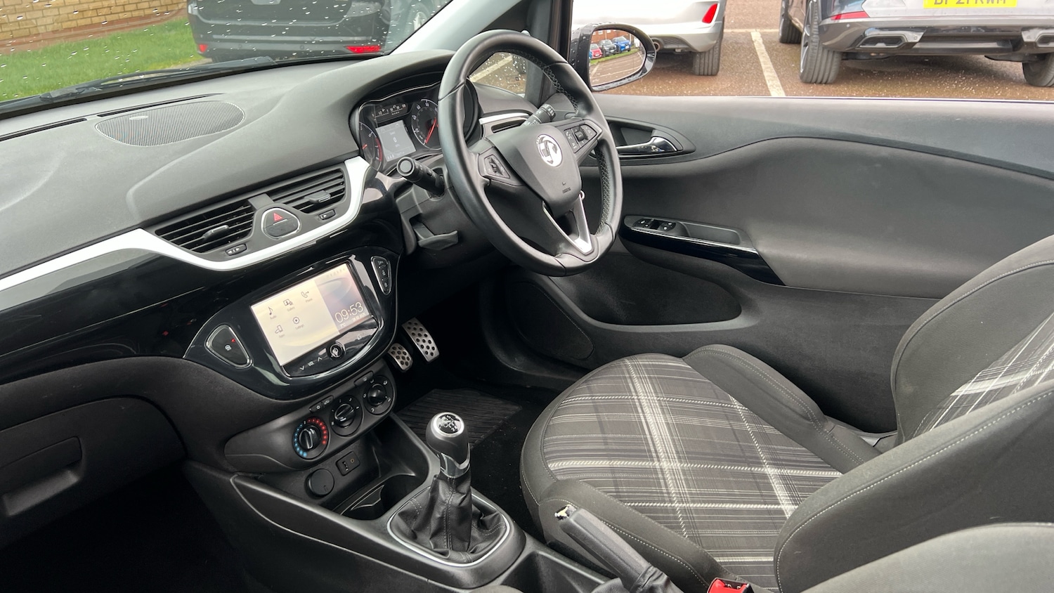 Used Vauxhall Corsa 2015 for sale - 77701878: Photo 9