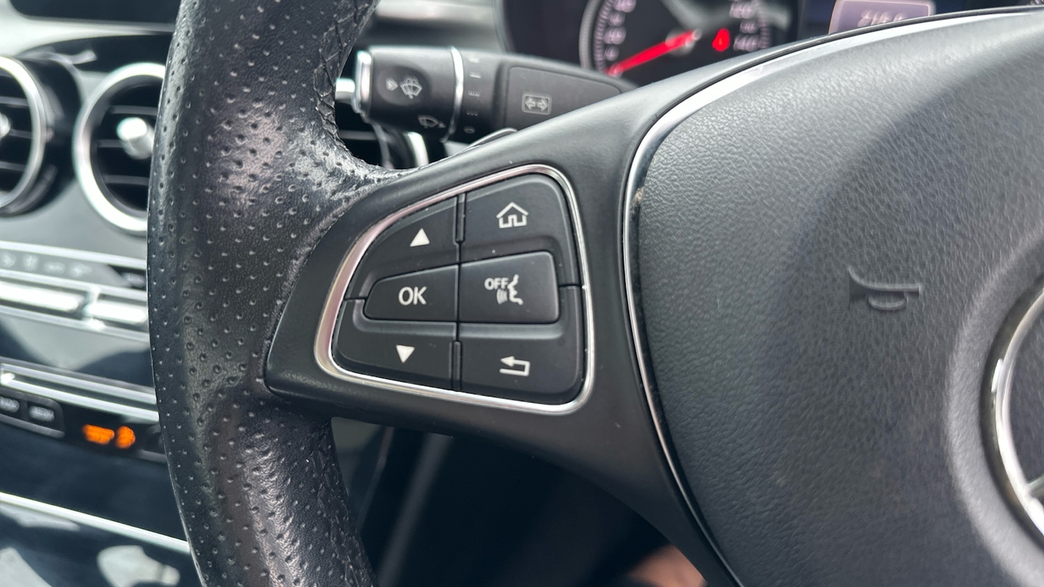 Used Mercedes-Benz C Class 2017 for sale - 77459660: Photo 29