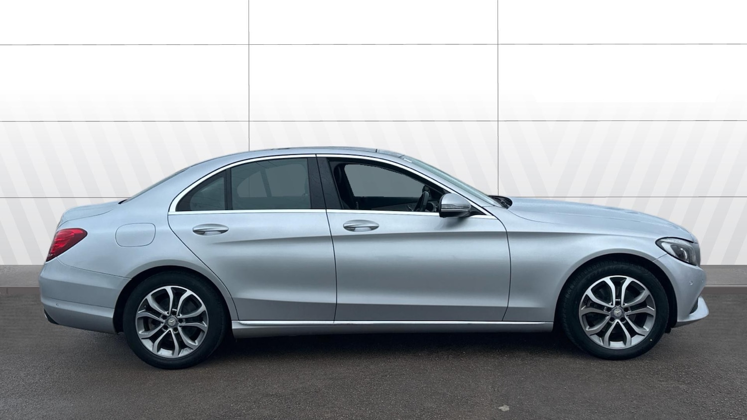 Used Mercedes-Benz C Class 2017 for sale - 77459660: Photo 5