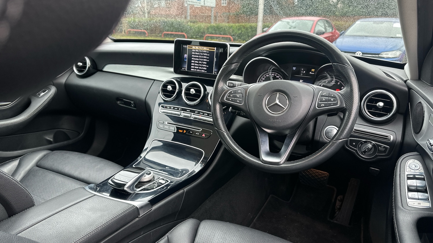 Used Mercedes-Benz C Class 2017 for sale - 77459660: Photo 9