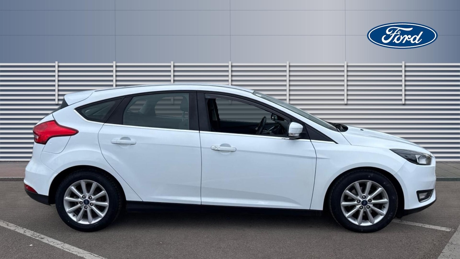 Used Ford Focus 2017 for sale - 77830469: Photo 5