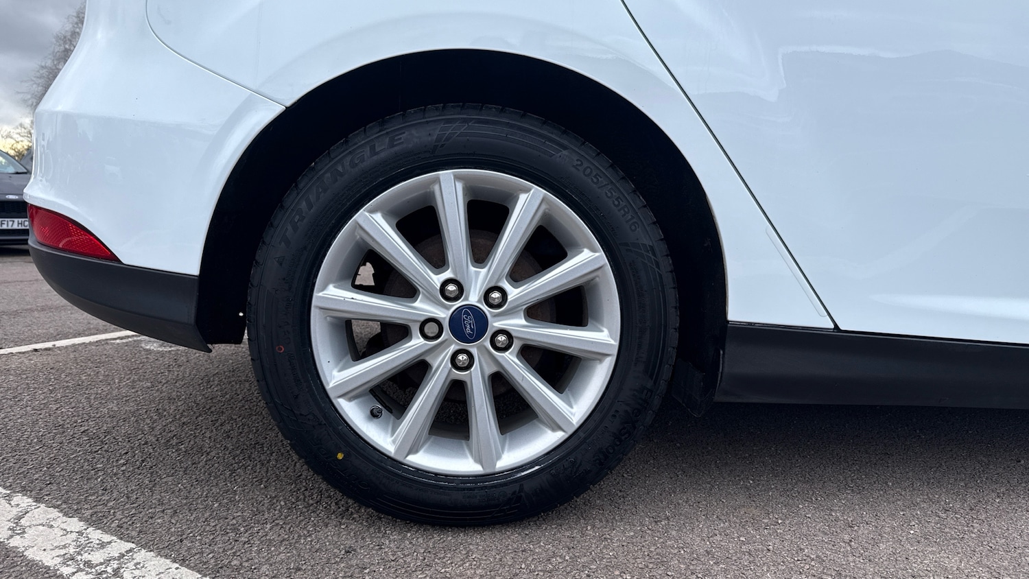 Used Ford Focus 2017 for sale - 77830469: Photo 7