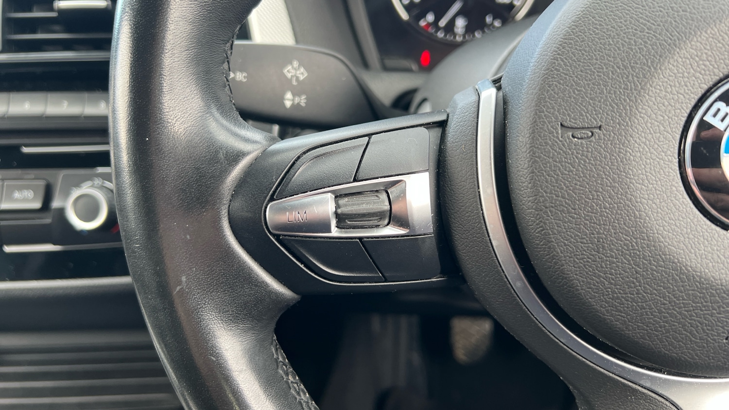 Used BMW 1 Series 2019 for sale - 77701874: Photo 21