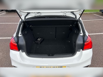 Used BMW 1 Series 2019 for sale - 77701874: Photo