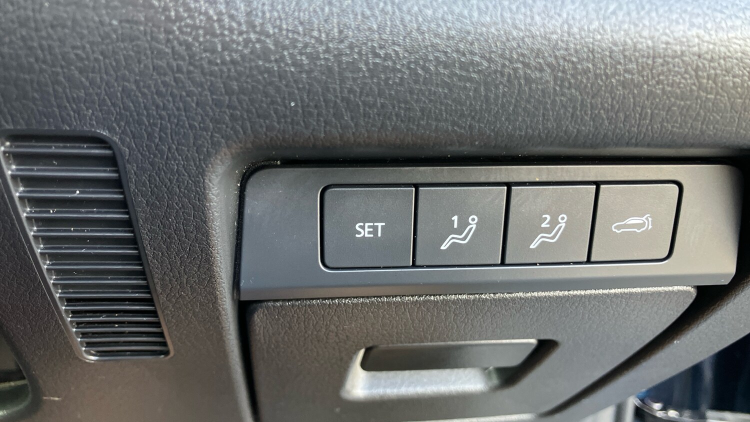 Used Mazda CX-30 2022 for sale - 76384896: Photo 36