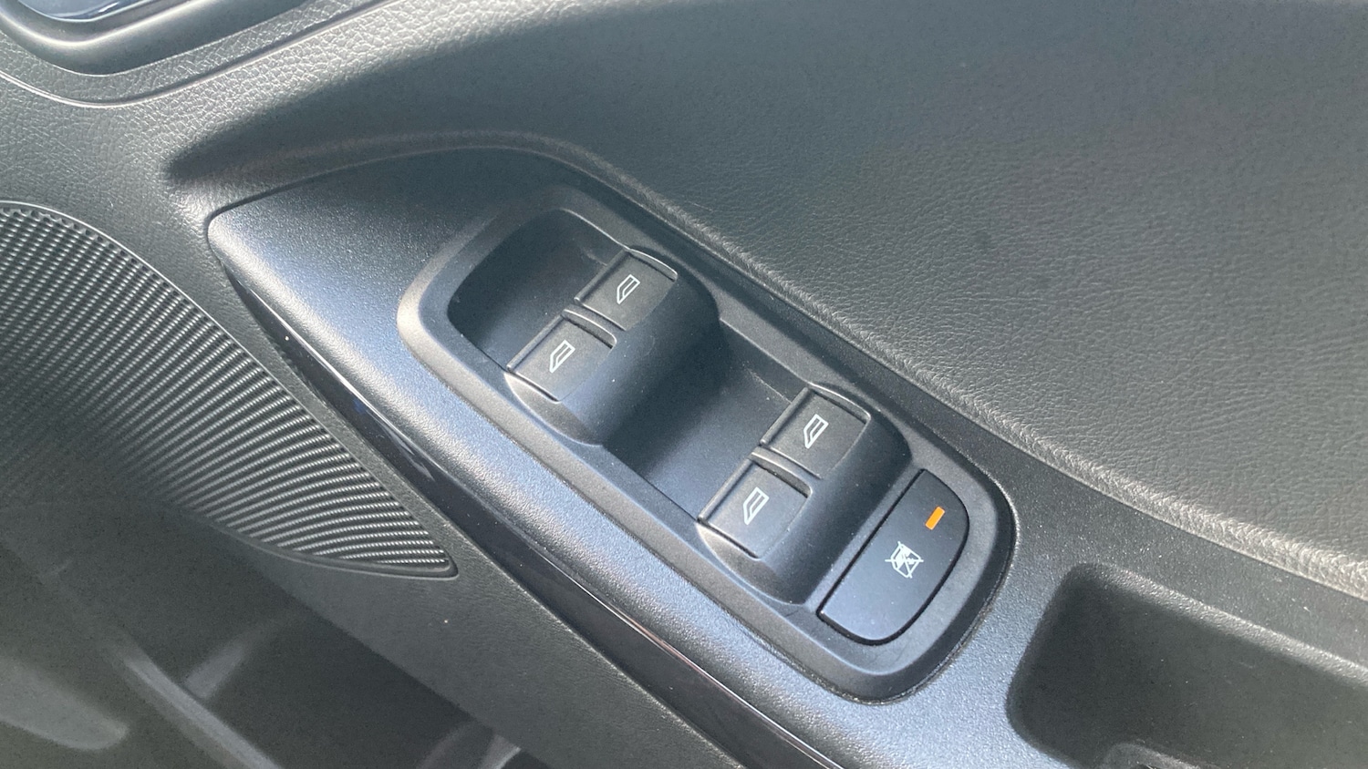 Used Ford Ka+ 2018 for sale - 76637288: Photo 21