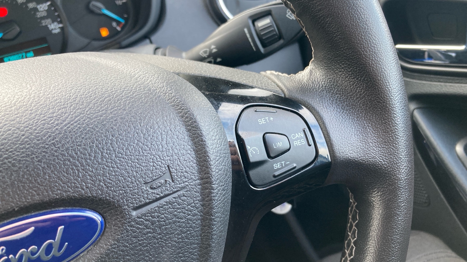 Used Ford Ka+ 2018 for sale - 76637288: Photo 24