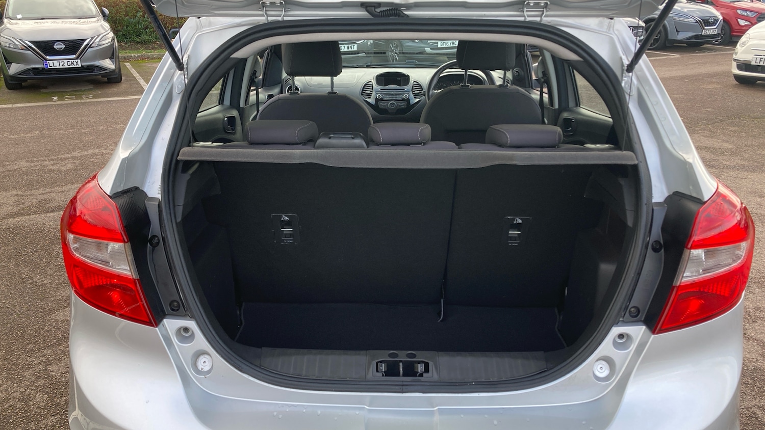 Used Ford Ka+ 2018 for sale - 76637288: Photo 4