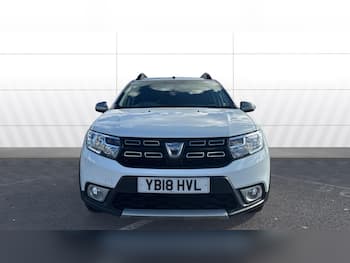 Used Dacia Sandero Stepway 2018 for sale - 79853987: Photo