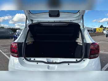 Used Dacia Sandero Stepway 2018 for sale - 79853987: Photo