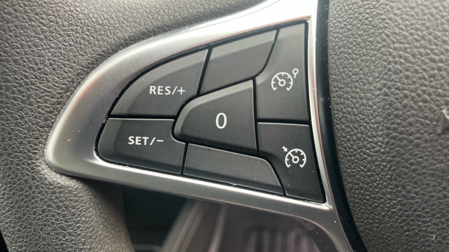 Used Dacia Duster 2022 for sale - 76706242: Photo 34