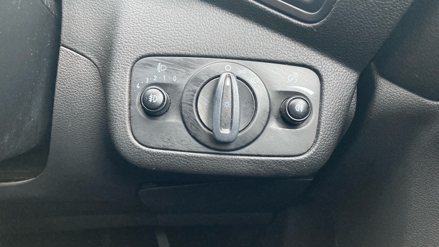 Used Ford Kuga 2018 for sale - 77036608: Photo 24