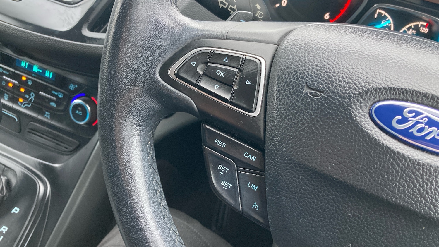 Used Ford Kuga 2018 for sale - 77036608: Photo 26