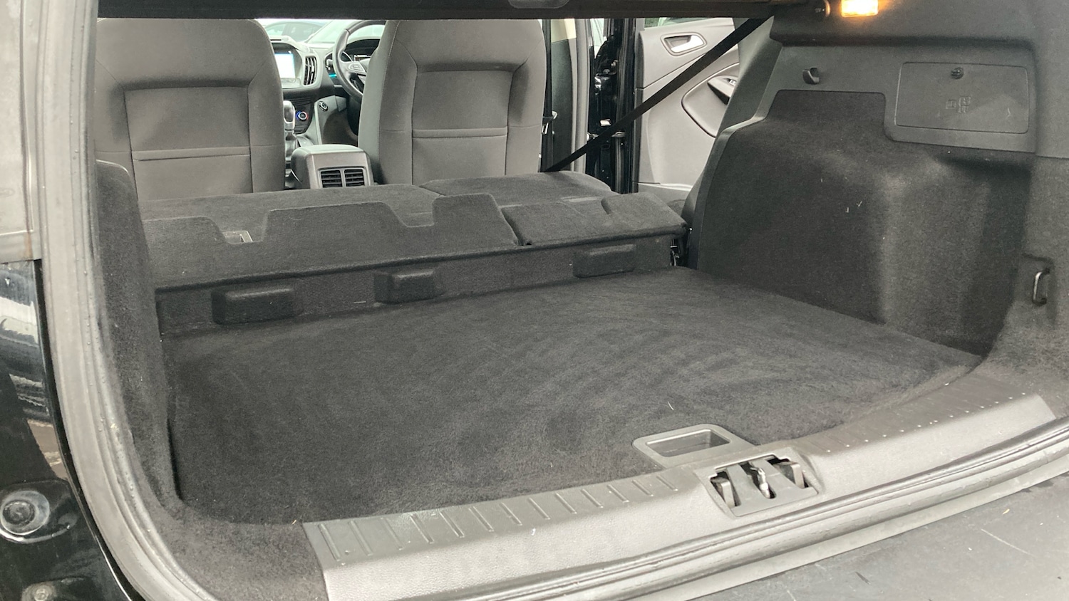 Used Ford Kuga 2018 for sale - 77036608: Photo 34