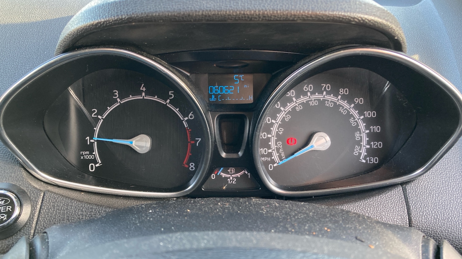 Used Ford Ecosport 2016 for sale - 77124010: Photo 18