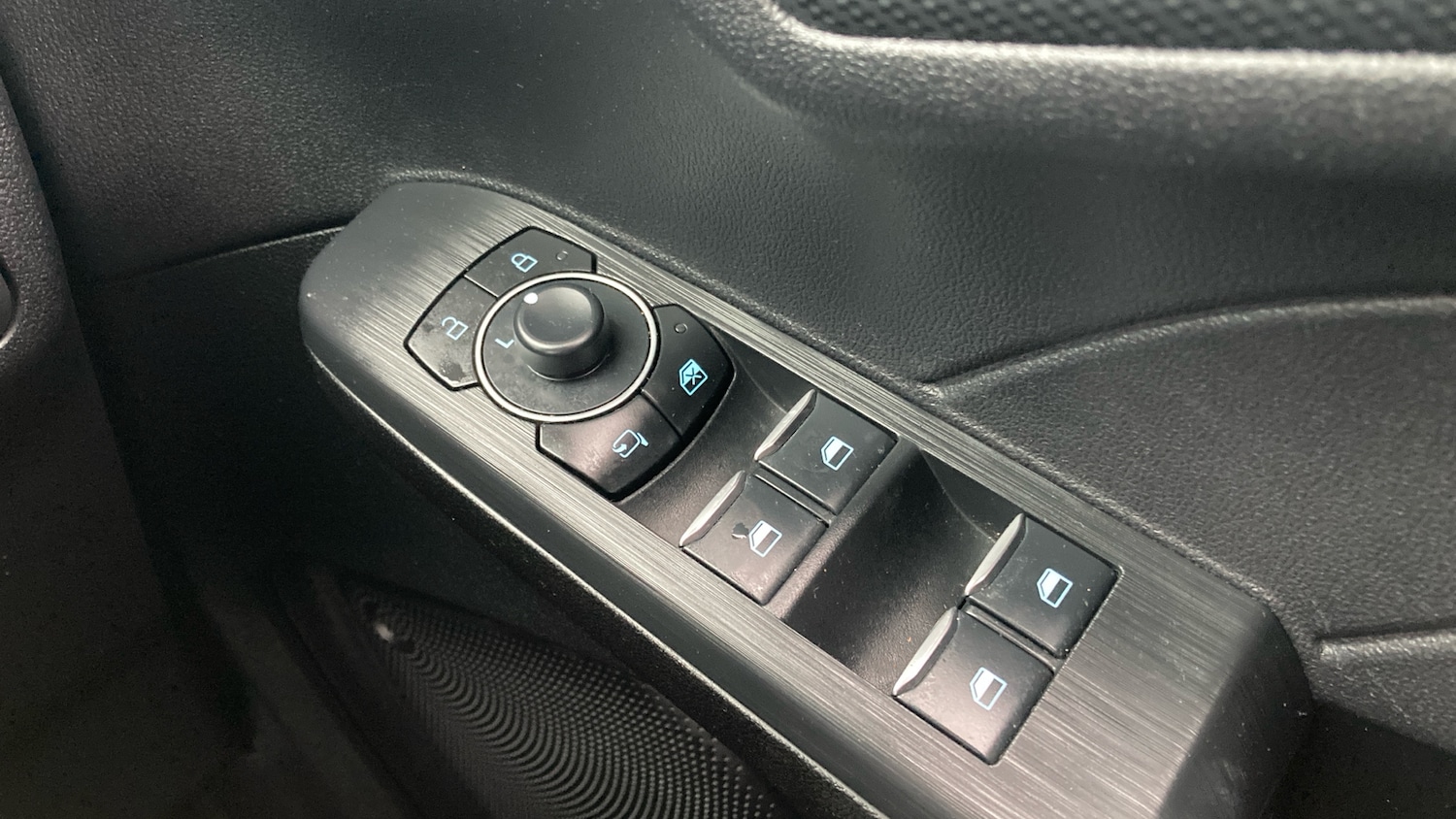 Used Ford Kuga 2023 for sale - 76980779: Photo 21