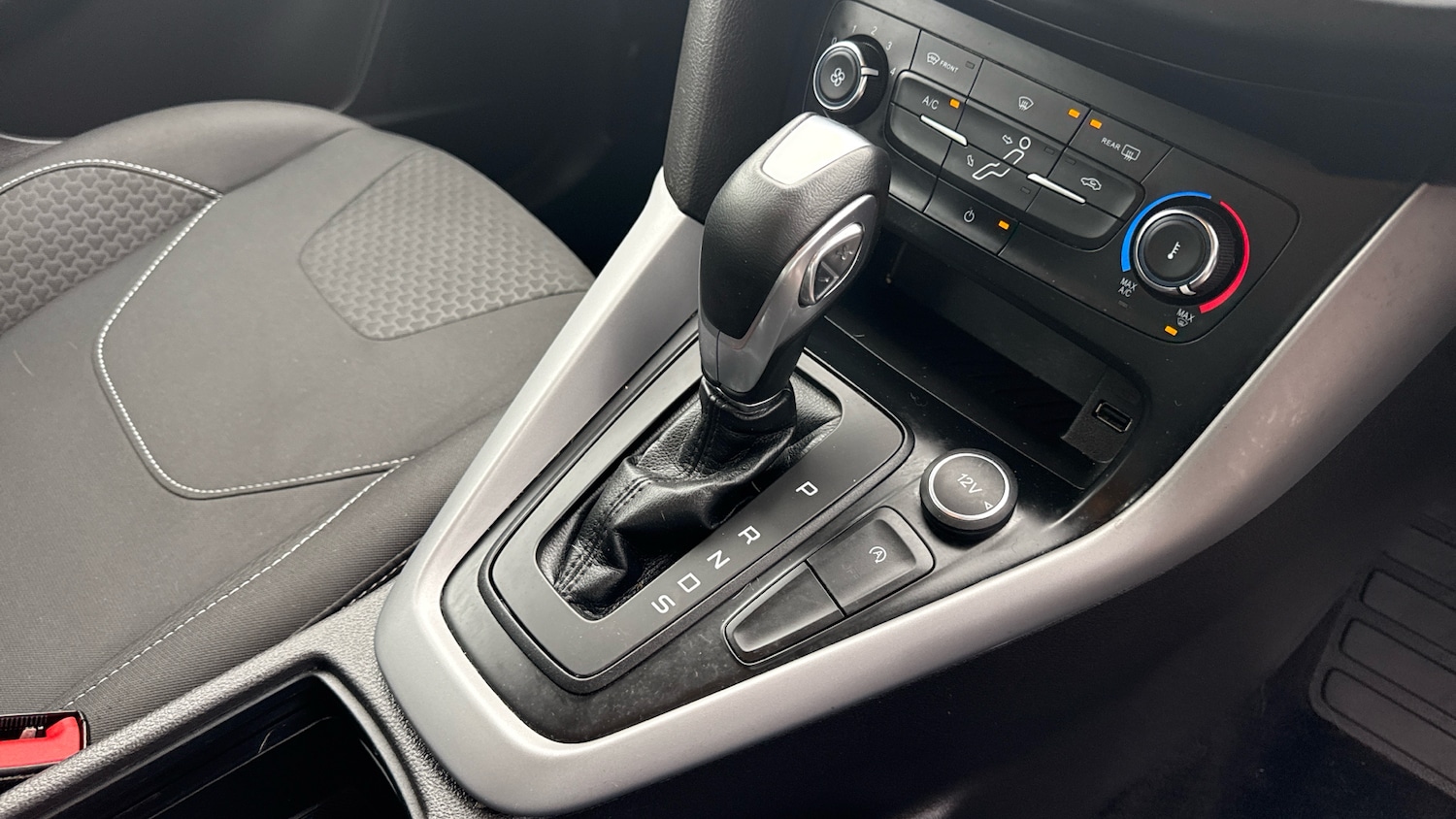 Used Ford Focus 2017 for sale - 78010946: Photo 13