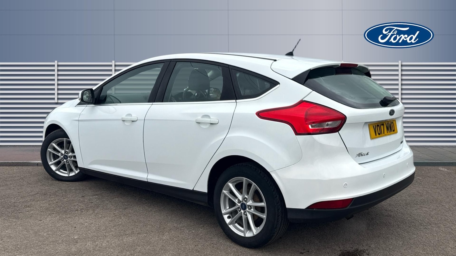 Used Ford Focus 2017 for sale - 78010946: Photo 2