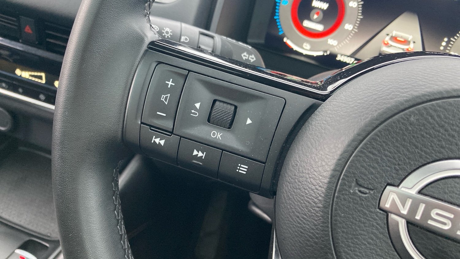 Used Nissan Qashqai 2023 for sale - 76845746: Photo 25