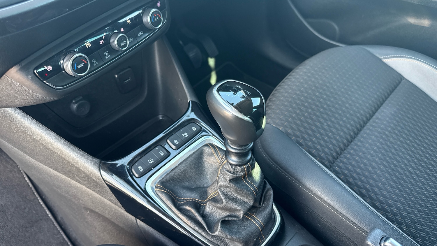 Used Vauxhall Crossland X 2018 for sale - 77758621: Photo 13