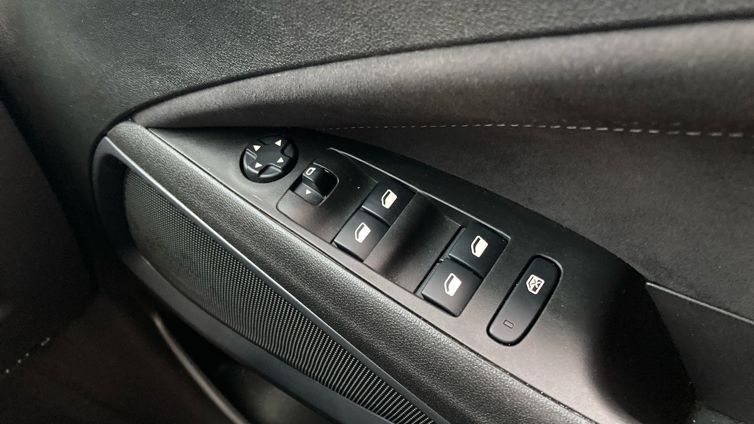 Used Vauxhall Crossland 2022 for sale - 76507258: Photo 23