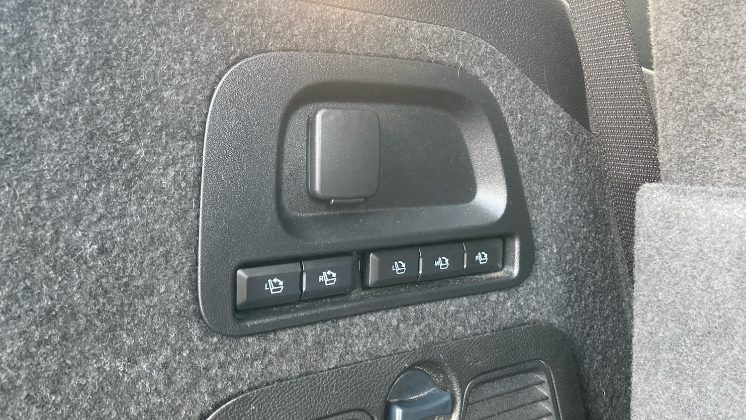 Used Ford Galaxy 2022 for sale - 77432512: Photo 42