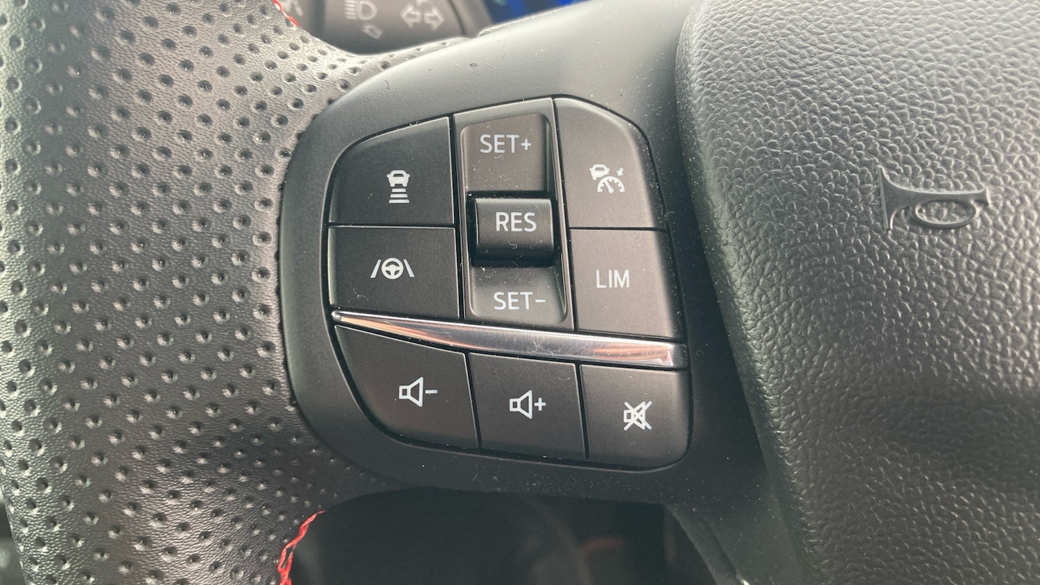 Used Ford Puma 2024 for sale - 78080516: Photo 32