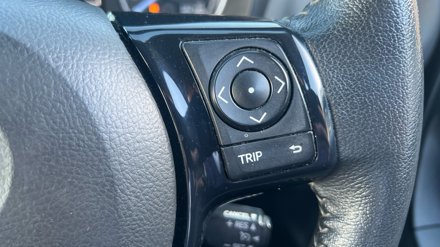 Used Toyota Yaris 2018 for sale - 76412047: Photo 26