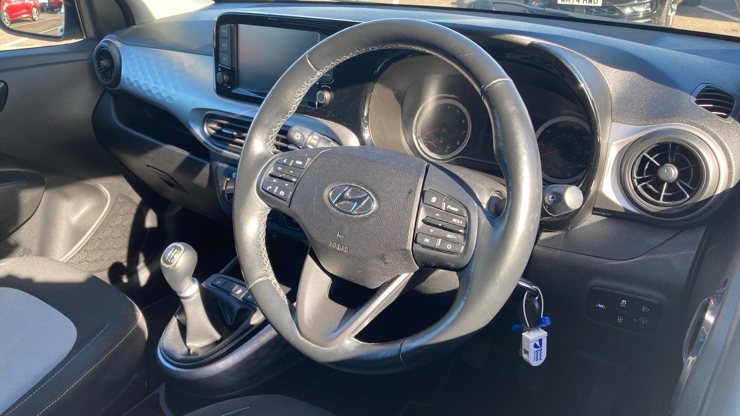 Used Hyundai i10 2021 for sale - 76352018: Photo 11